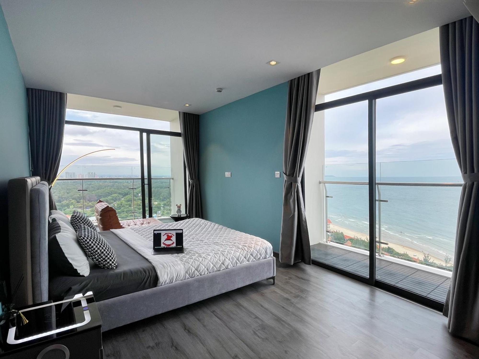 Bearbrick Homestay Near Beach, Csj Tower Apartment Vung Tau Extérieur photo